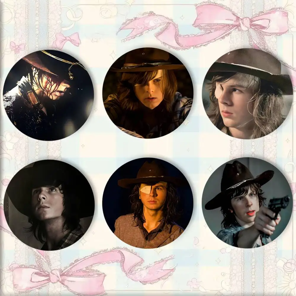 Carl Grimes Classic W-Walking D-Dead Badge Tinplate Round Laser Brooch Clothes Backpack Accessories Lapel