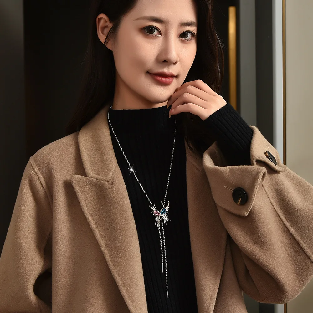 سلسلة سترة عصرية على شكل فراشة، متعددة الاستخدامات وأنيقة على شكل فراشة طويلة قابلة للتعديل