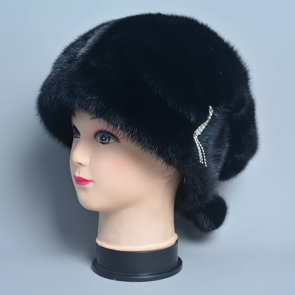 2024 New Russian Fur Hat Winter Warm Natural Mink Fur Hats For Women Classic Luxury Caps Earflap Christmas Hat