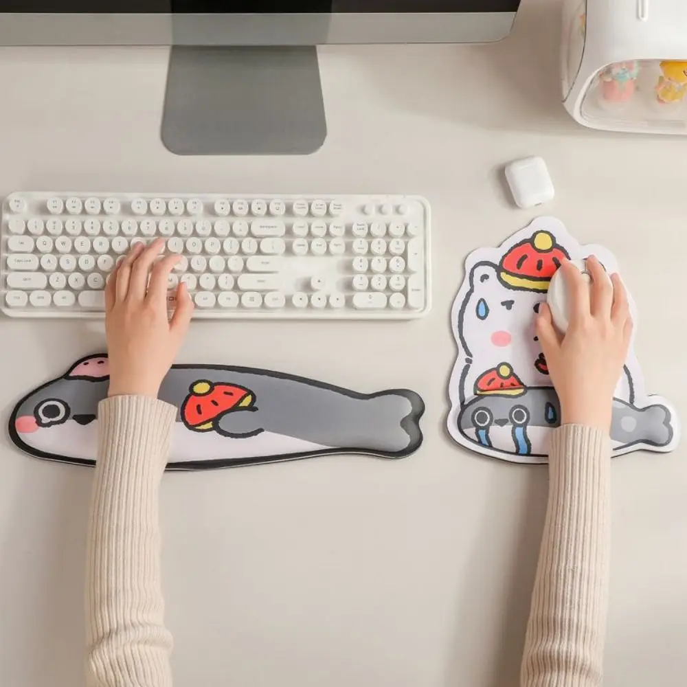 

Creative Cartoon Mouse Pad Soft Comfortable Mouse Wrist Support Pad Capybara Printed Non-slip Keyboard Pad Computer Accessories