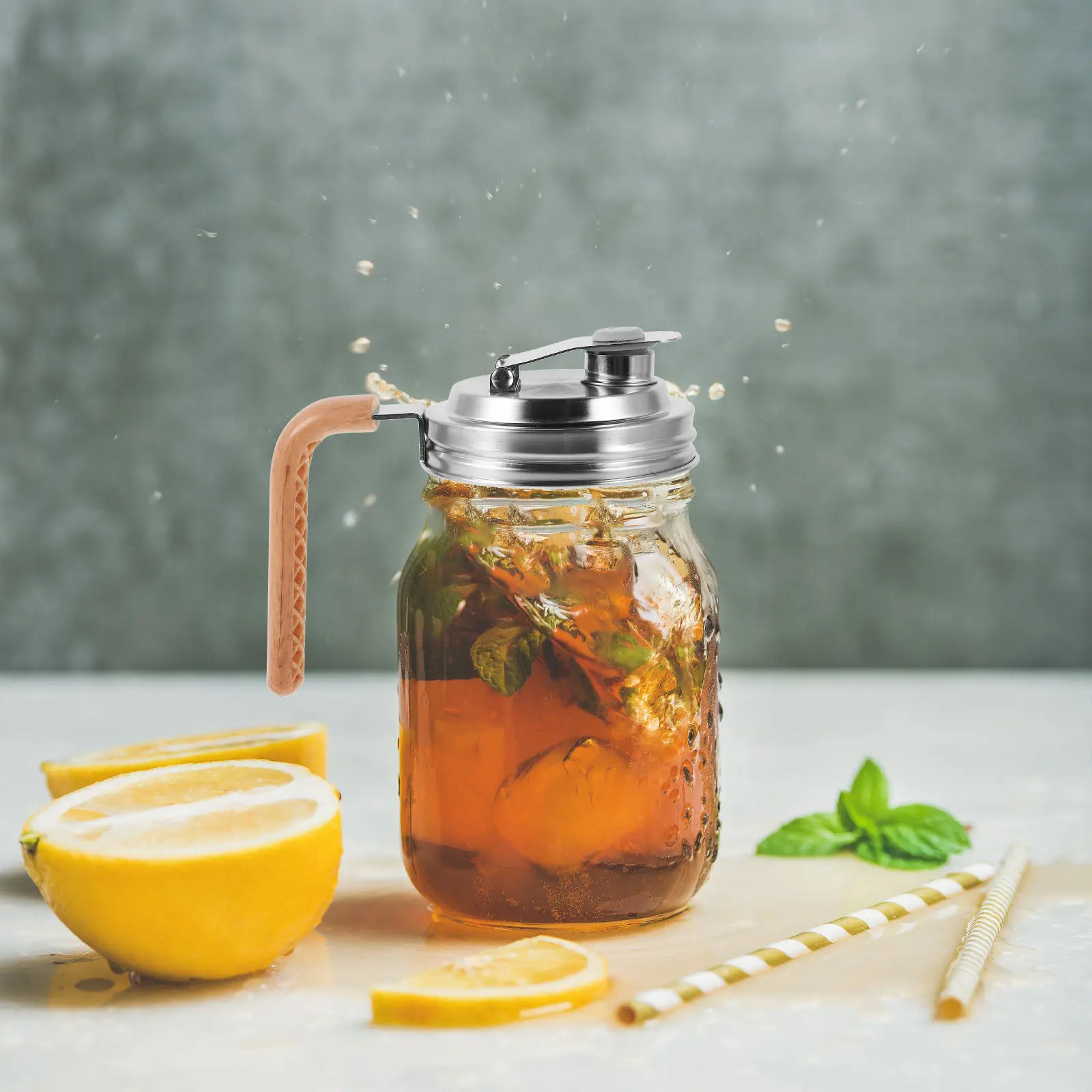 

Jar Lid Stainless Steel Handle Flip Spout Airtight Wide Mouth Cover Leakproof for Canning Jars Salad Syrups Coffee Preserves