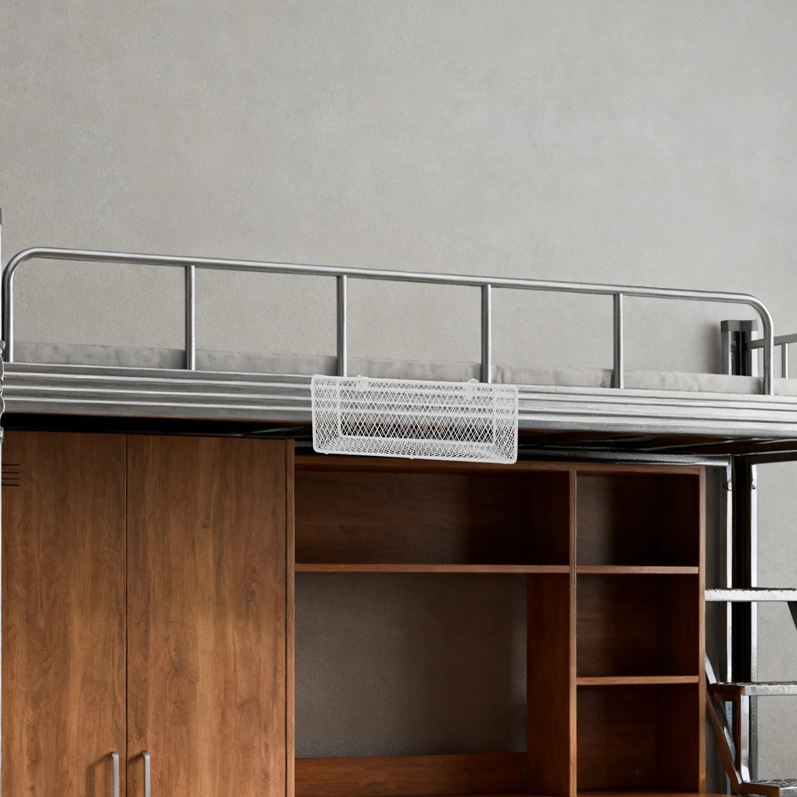 

Белая подвесная корзина для хранения у кровати с регулируемыми крючками, металлический органайзер для общежития, прикроватная полка для хранения вещей в студенческом общежитии