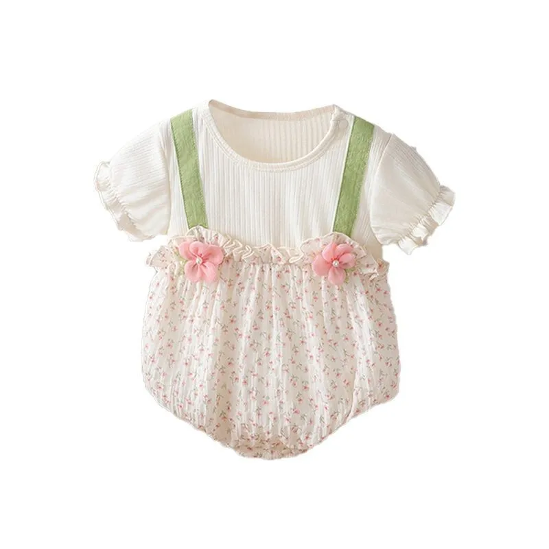 

2025 Summer Newborn Baby Girl Crawling Suit Short Sleeve Cute Floral Casual Extremely Adorable Infant Bodysuit.