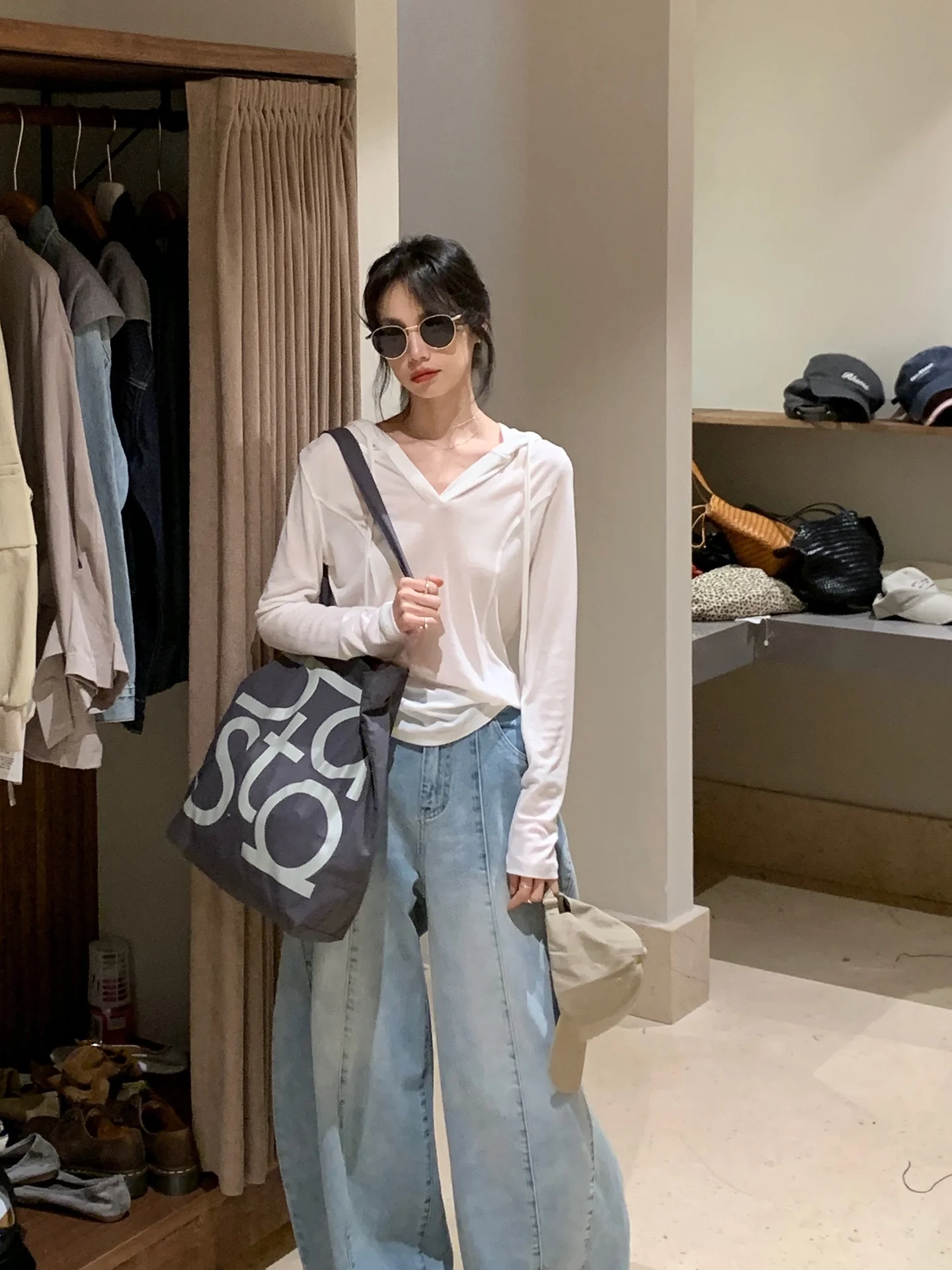 

BRIVIN Korean Sle Women's Slim Fit Long Sve Knitted Hat Wool Blend Top Thin Spring New Arrival White Silk Wool Blend