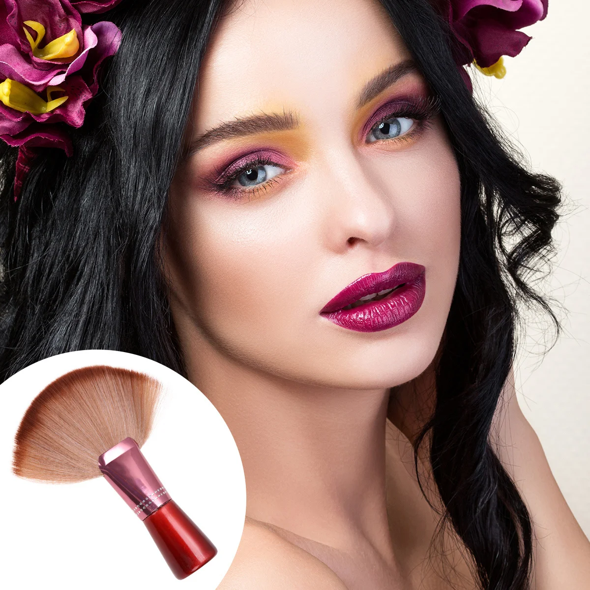 

Multi-Function Powder Brush Fan Shape Nylon Bristles Acrylic Rhinestone Alloy Handle Blending Foundation Blush Light Brown