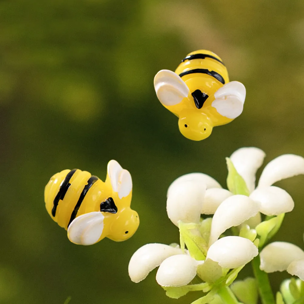 20Pcs Compact Resin Bees Decor Ideal for Desk Bookshelf Mini Gardens Moss Landscaping Micro Landscaping Resin Animal Miniatures