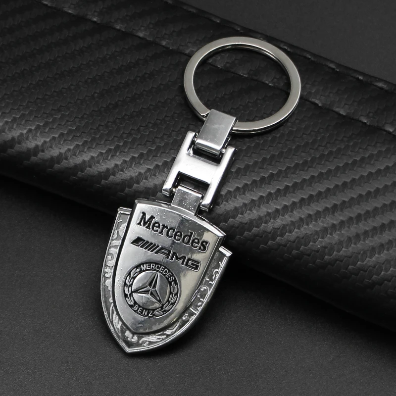 2024 New Metal Leather Car Logo Keyring Luxury Keychain For Mercedes Benz AMG A B C E S GLA GLB GLC GLE CLA G ML R Accessories