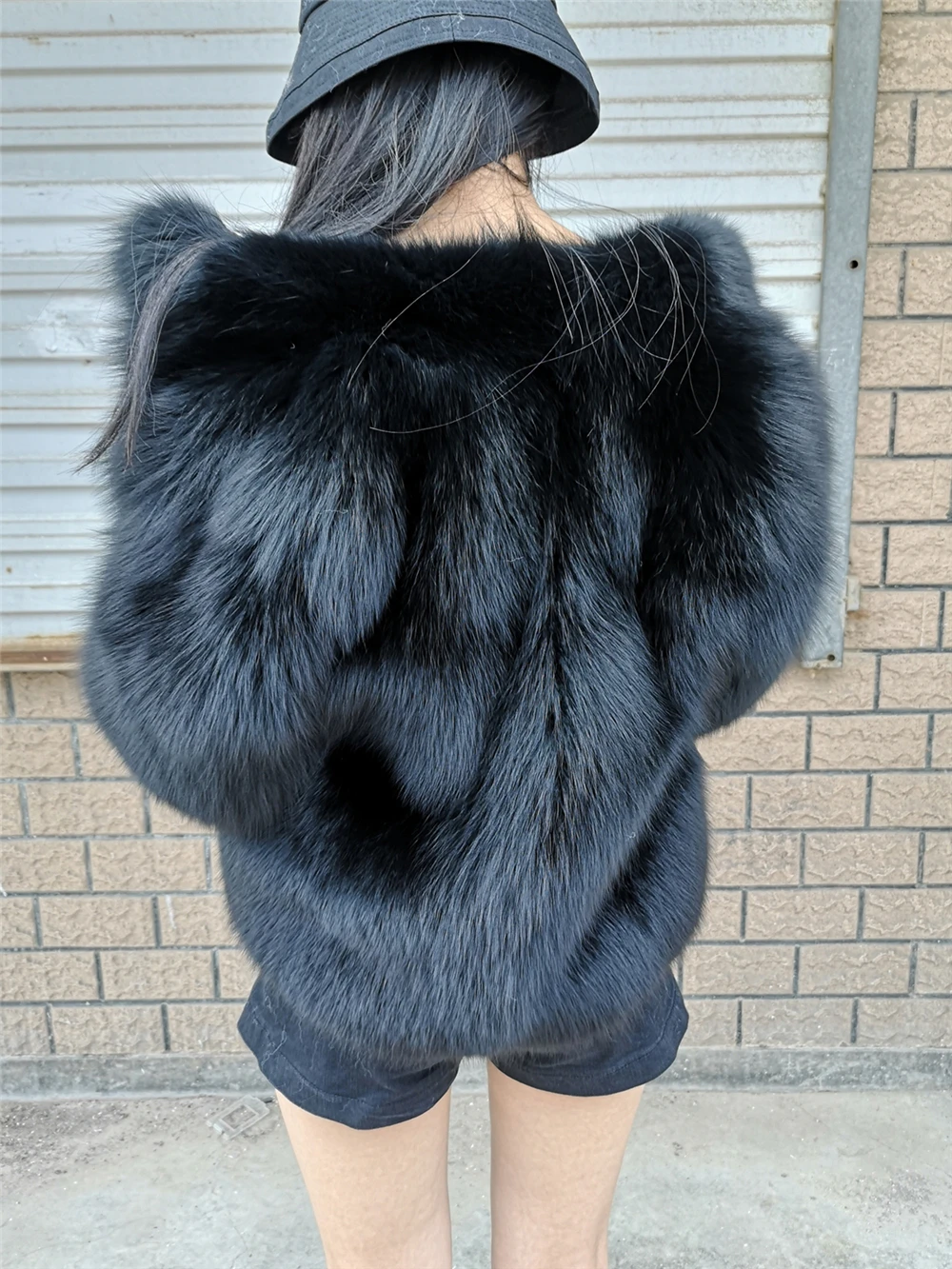 Luxury Fox Fur Jacket Women Plus Size Full Sleeves With Fur Collar Thick Black Plush Silver Fox Fur Coat For Girls