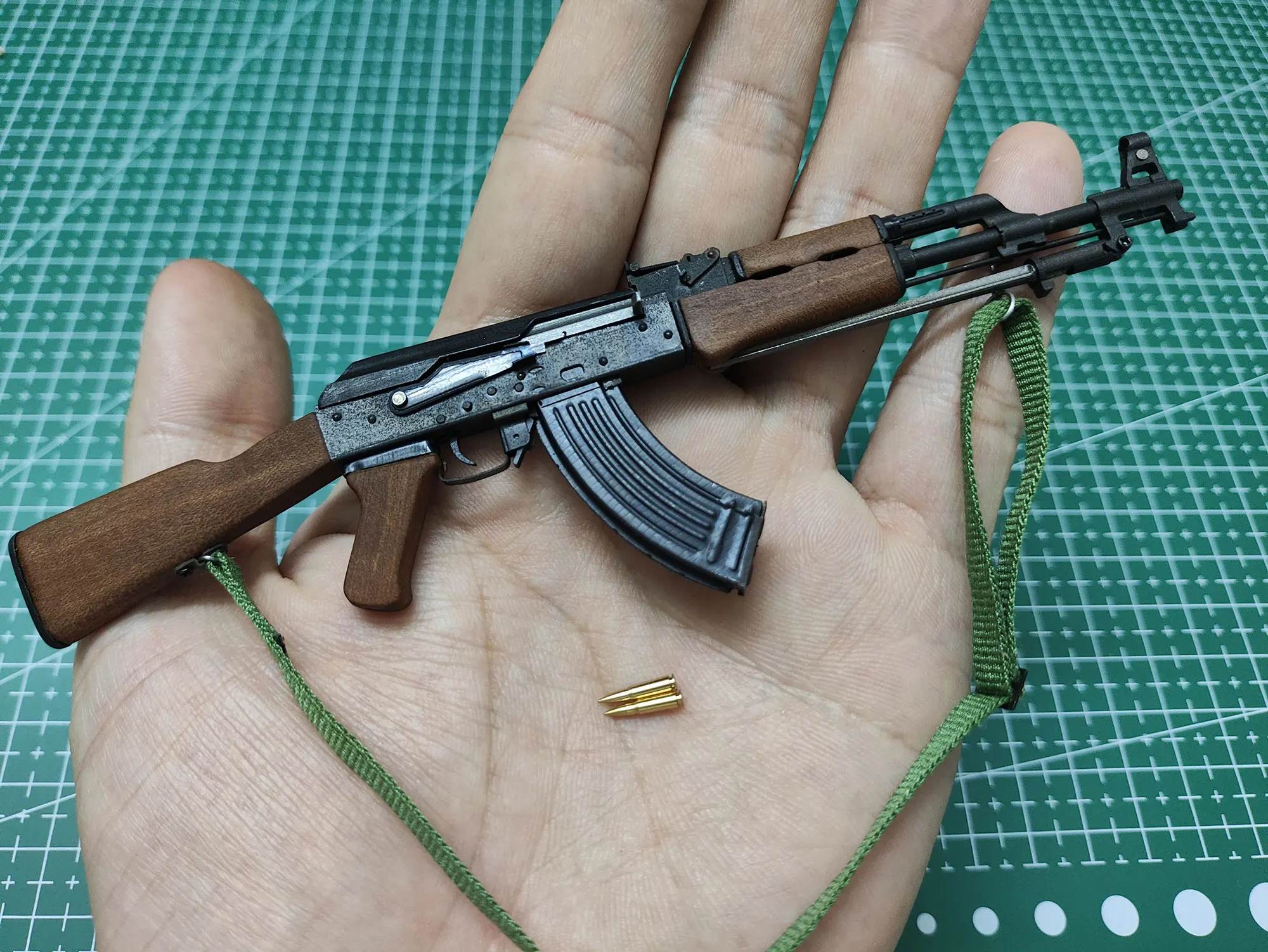 1/6 Miniature Model Handmade AK47 SKS Rifle Metal Wood Detachable