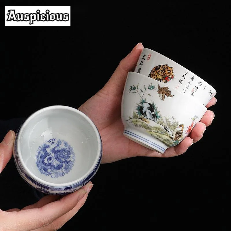 

Boutique Blue And White Porcelain Underglaze Color Antique Handmade Master Cup Chinese Kung Fu Tea Set Accessories Birthday Gift