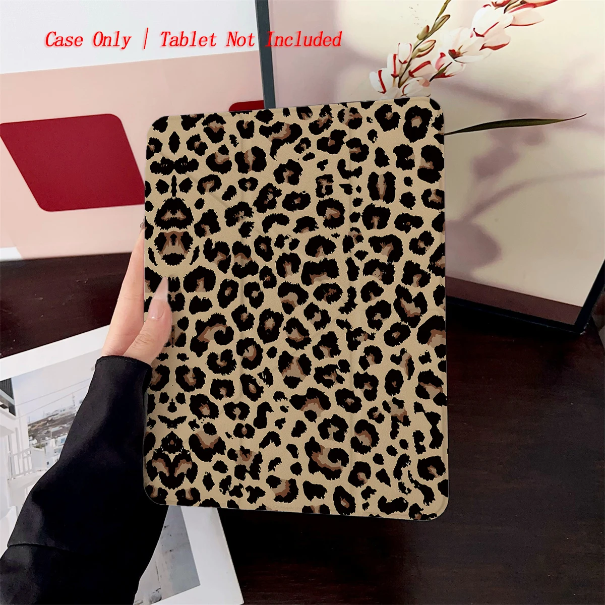 

Wild-Style Leopard Print Design iPad Case for Air 11 M3/13 M3/6 10.9 Anti-Scratch Cover with Pen Slot