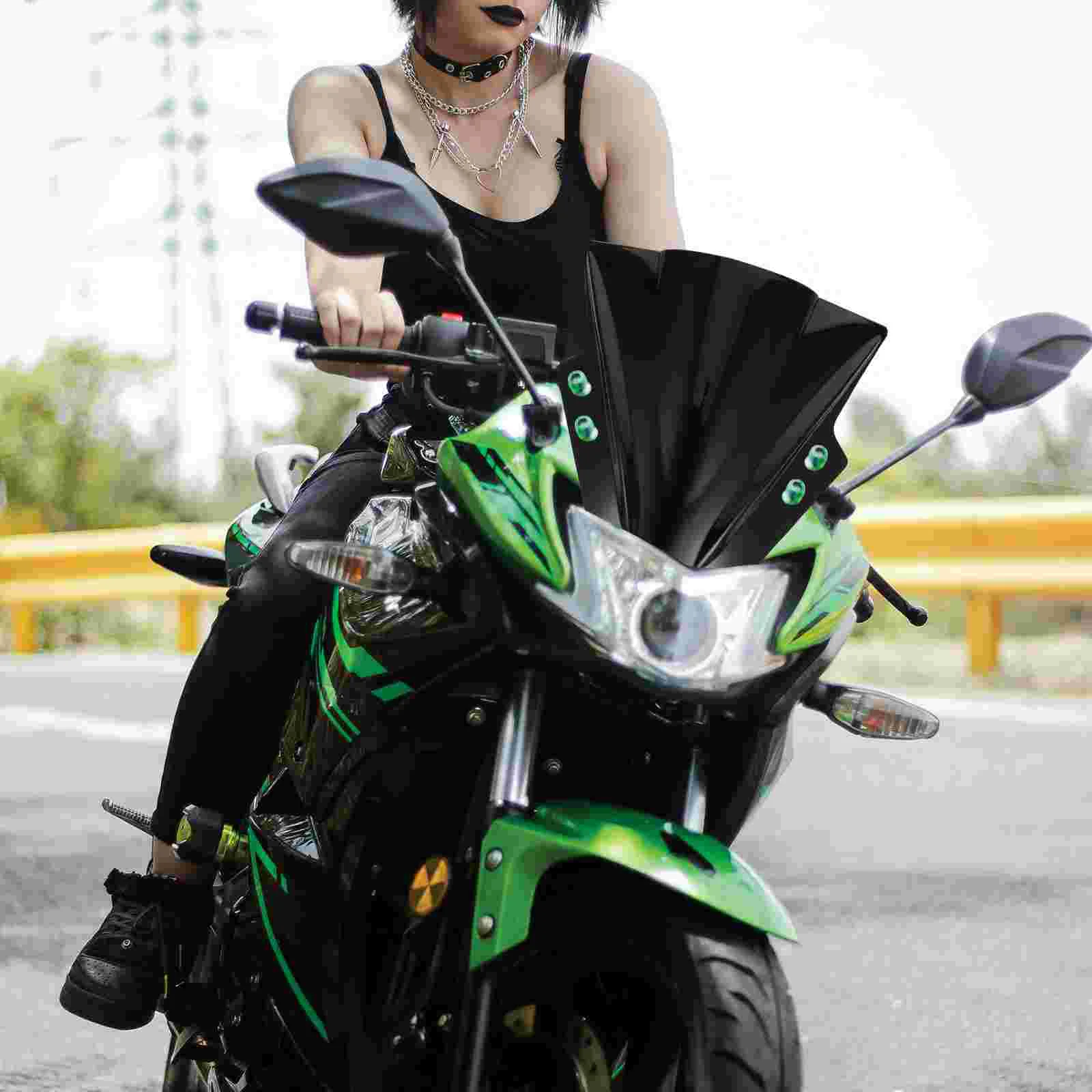 

1 PC Strong PC Material Motorcycle Windshield for Ninja EX300 13 16 Easy Installation Effective Wind Sleek