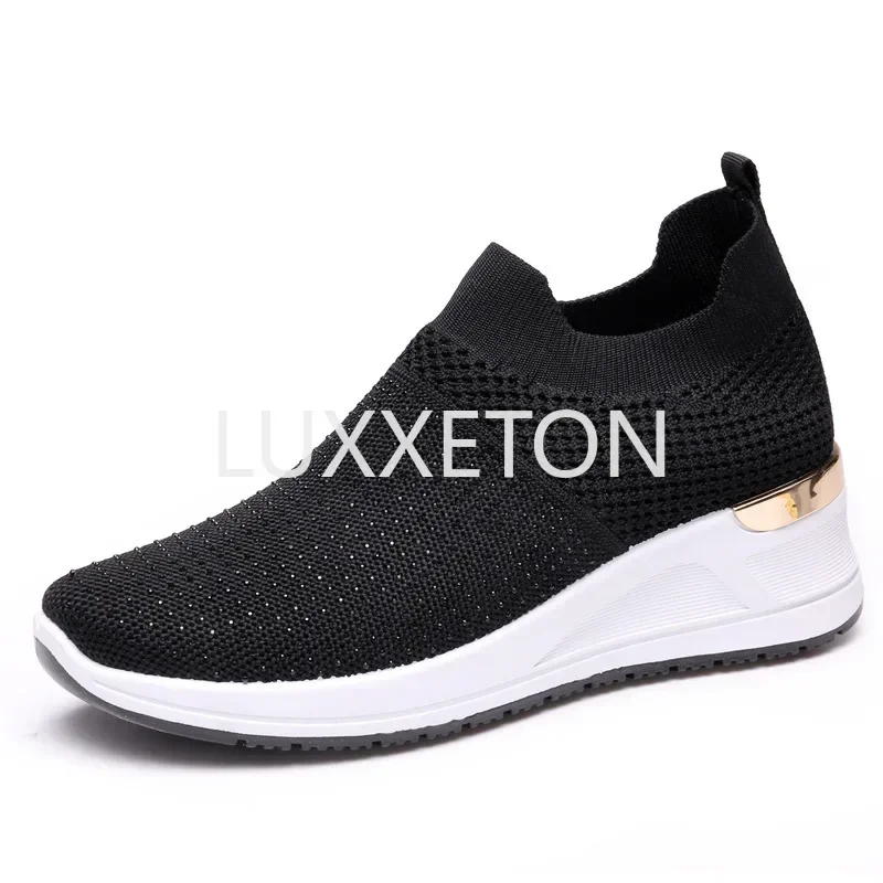 2024 Spring New Sports Shoes for Women\'s Versatile Thick Sole Knitted Mesh Top, One Step Casual and Comfortable Single Shoes