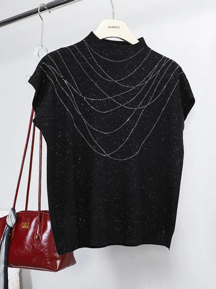 

Korean Fashion 2025 Women Black Beige Red Diamonds Short Sleeve Festival Versatile Knitted Tops Autumn Winter Clothing Casual