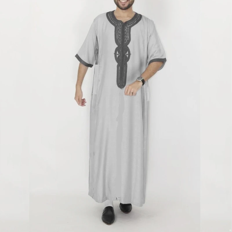 Vêtements islamiques pour hommes Robe arabe Kaftan Robe ethnique Robe islamique à manches longues