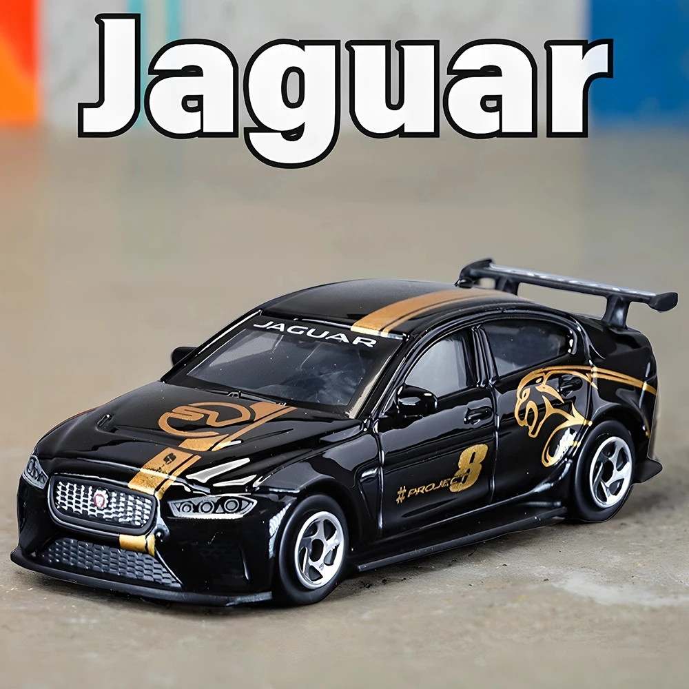 1:64 JAGUAR XE SV Progetto 8 Pressofuso In Lega Auto Giocattoli Modello In Miniatura Ruote Scivolo Avanti Corpo In Metallo Pneumatici In Gomma Regali Per Bambini