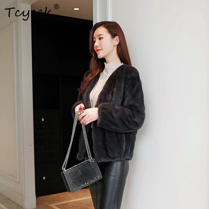 

Tcyeek Natural Mink Fur Coat Woman Clothing 2026 Winter Jacket Women Pure Mink Real Fur Coats Warm Fashion V-neck Шуба Женская