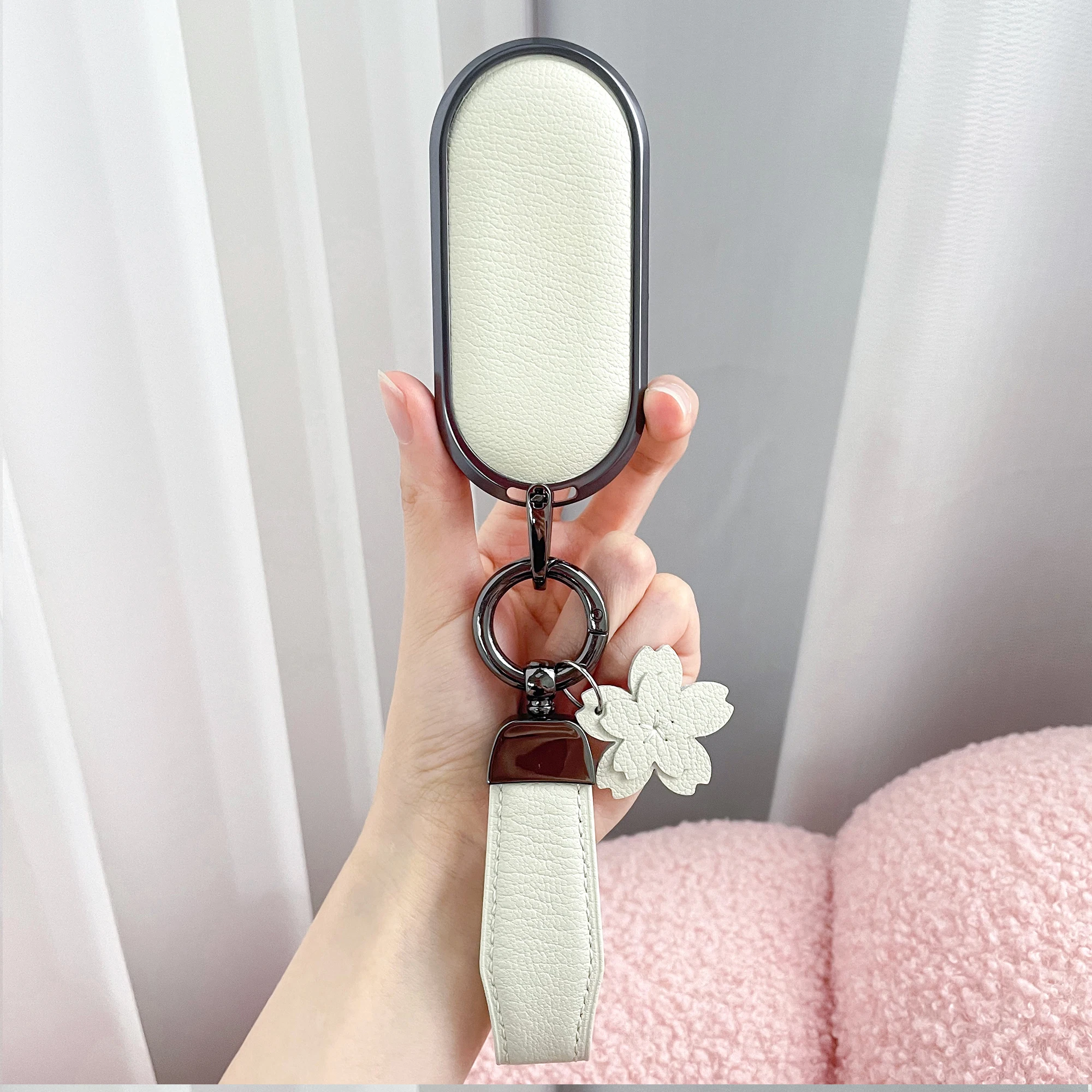 Simple Style Handmade Aluminum Alloy + Milk Tea Color Leather Car Remote Key Case Cover for AITO M5 M7