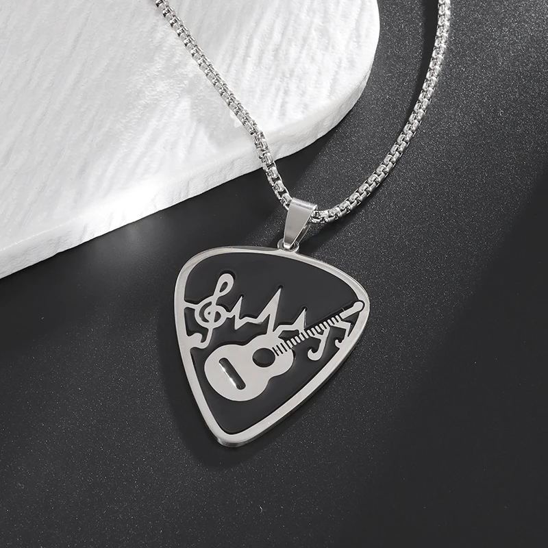 New Fashion Stainless Steel Heart Guitar Pendant Necklace Men Women Trend Charm Music Guitar Hip Hop Casual Jewelry Gifts
