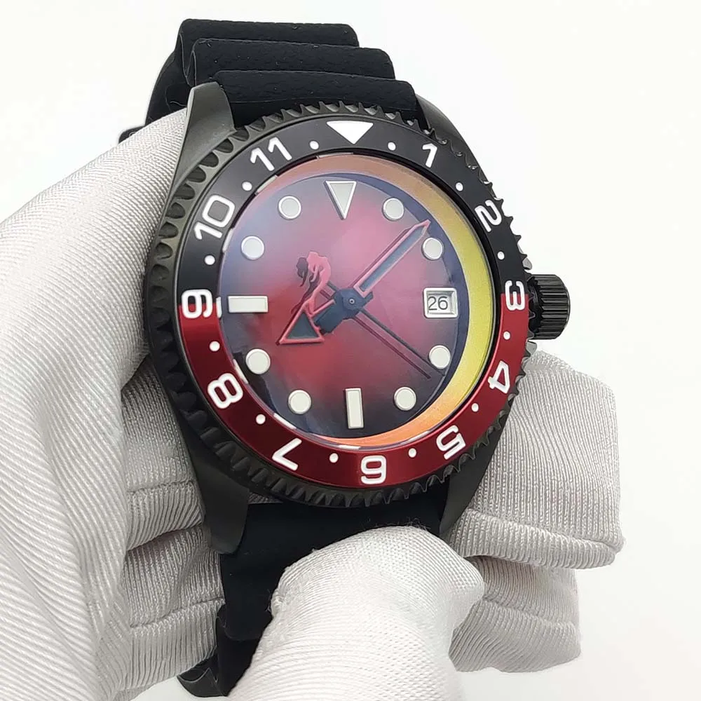 Men\'s new NH35 watch High quality sapphire glass Gradient red dial Colour block bezel Men\'s fashion watches