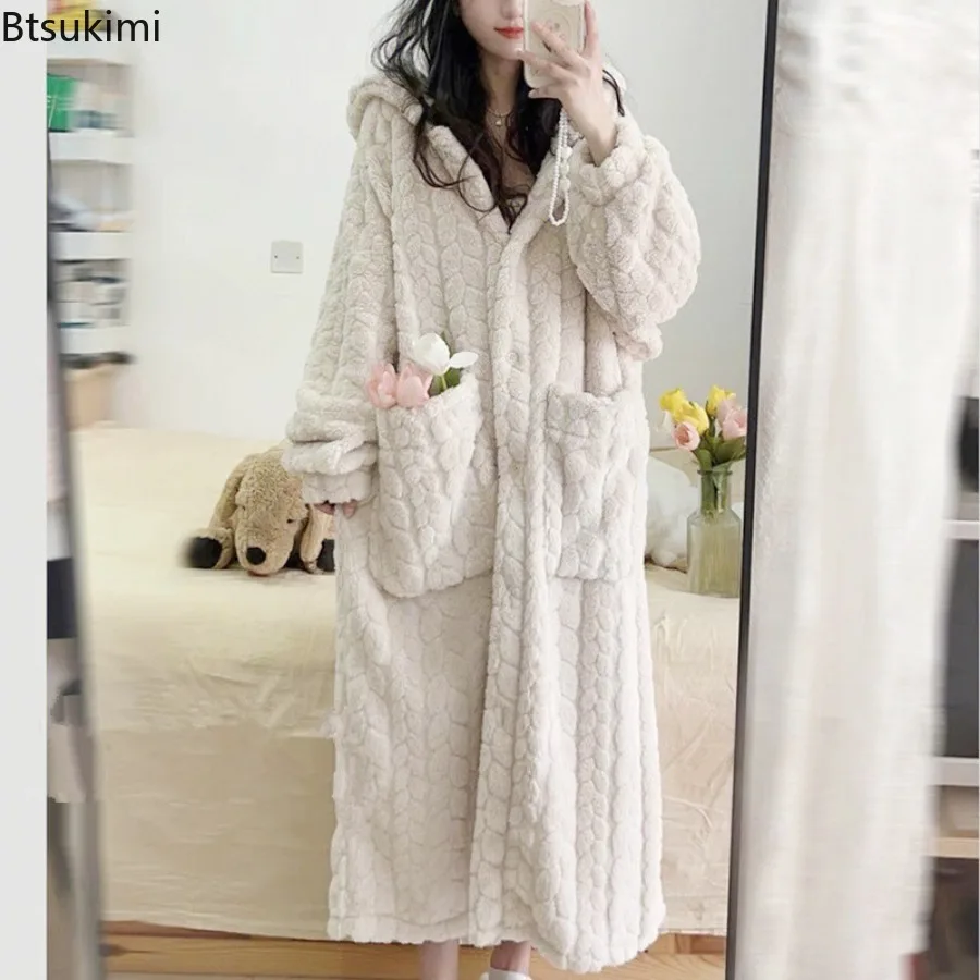 New 2025 Autumn Winter Women's Facecloth Robes Coral Velvet Long Section Cute Sweet Home Wear Lazy Sleeper Robe Pajamas Female