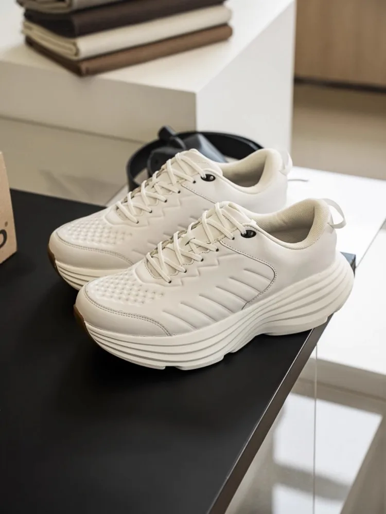 รองเท้าวิ่งบุรุษ Lace Up Retro jogging Design ของแท้หนัง Breathable สเก็ตบอร์ดหนาแพลตฟอร์มรองเท้าผ้าใบ Trainers