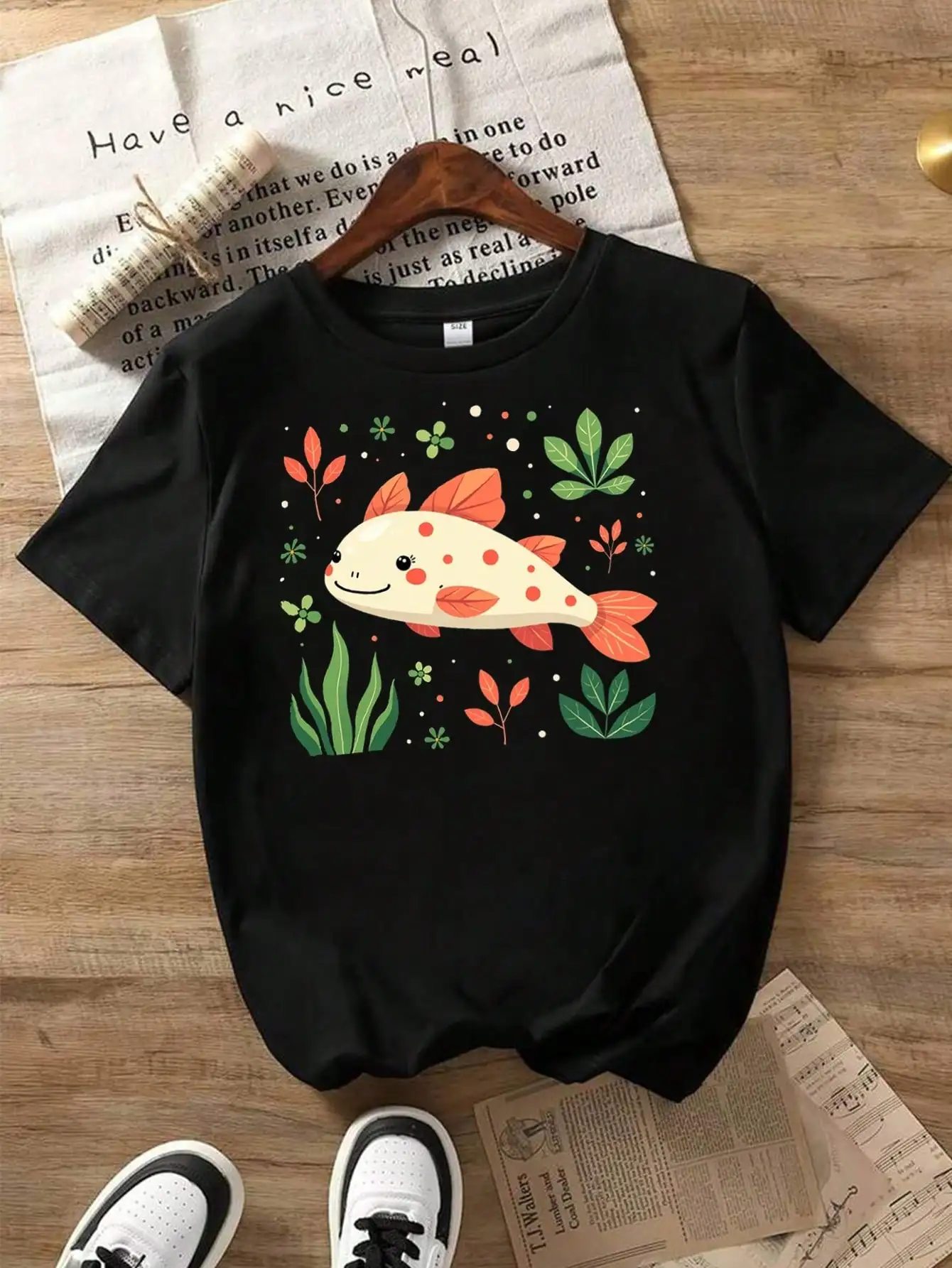 

Милая мексиканская хлопковая футболка Axolotl Sealife, черная футболка с рыбой и водными растениями, удобные и милые топы с подводным художественным принтом