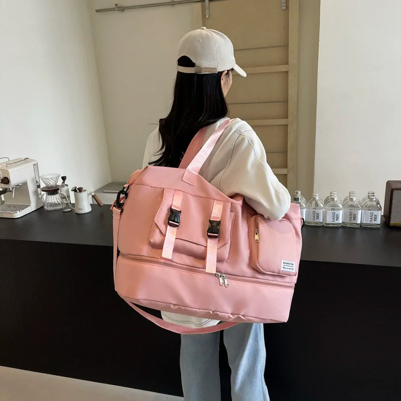 

Large Capacity Multi-Functional Travel Duffel Bag & Gym Tote with Multiple Compartments, Durable Nylon Sports Bags Женская сумка