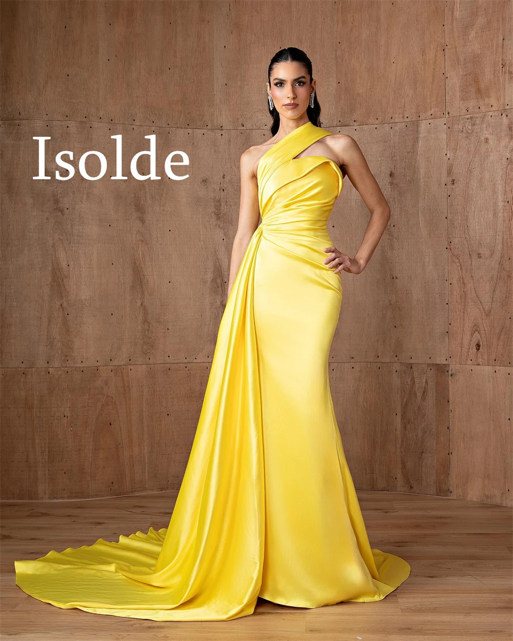 

Customized Mermaid Modern Yellow Satin Evening Dresses Exquisite One Shoulder Homecoming Dresses Charming Vestido De Festa