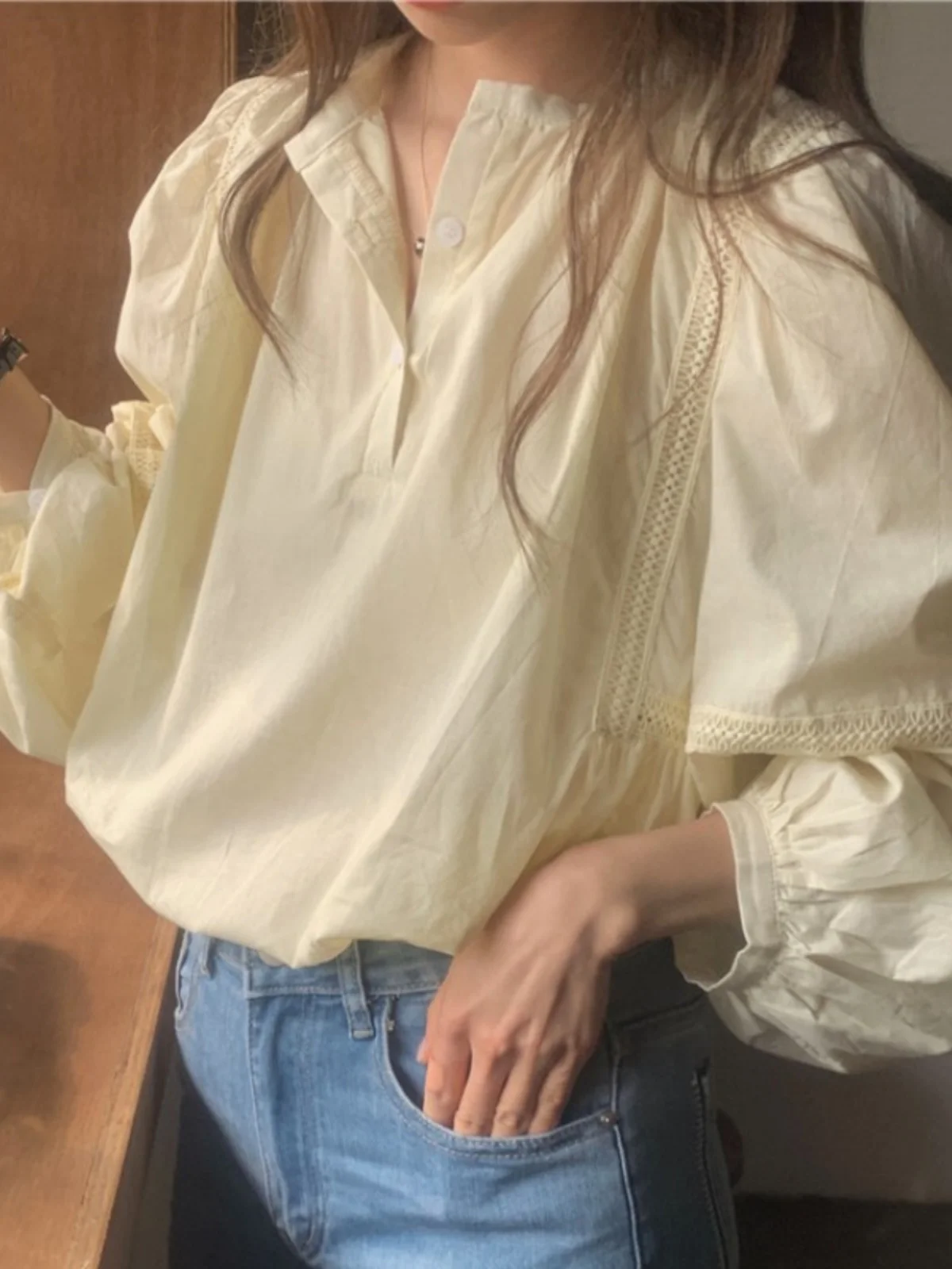 2024年秋の初め ルーズフィット ロングスリーブブラウス 韓国風 スリープオープンカラー 無地 ランタンスリーブ エレガント 高級...