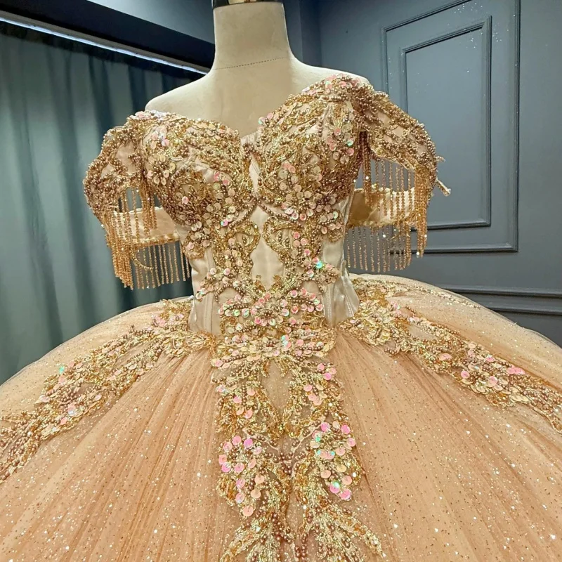 

Shiny Champagne Quinceanera Dresses Off the Shoulder Crystal Decal 3D Flower Long tail Bow Vestidoe 15 Quinceanera Customize