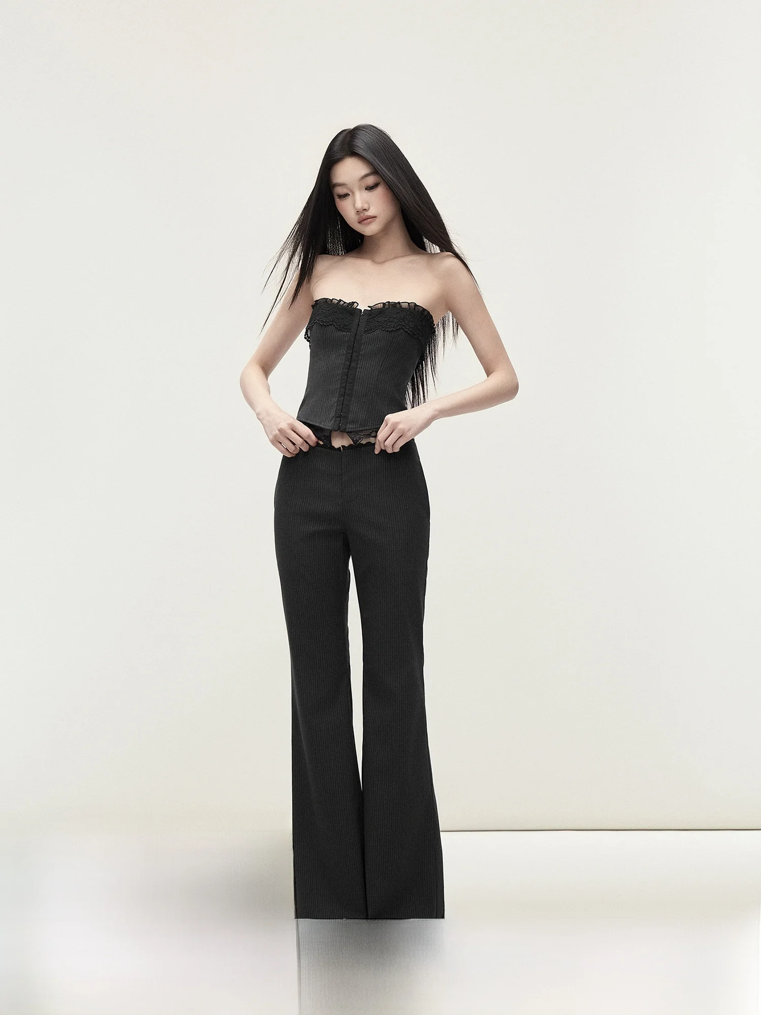

Low Waist Striped Lace Knitted Ribbed Women's Set Fashionable Straight Leg Pants Short Sleeve Button up Crop Top