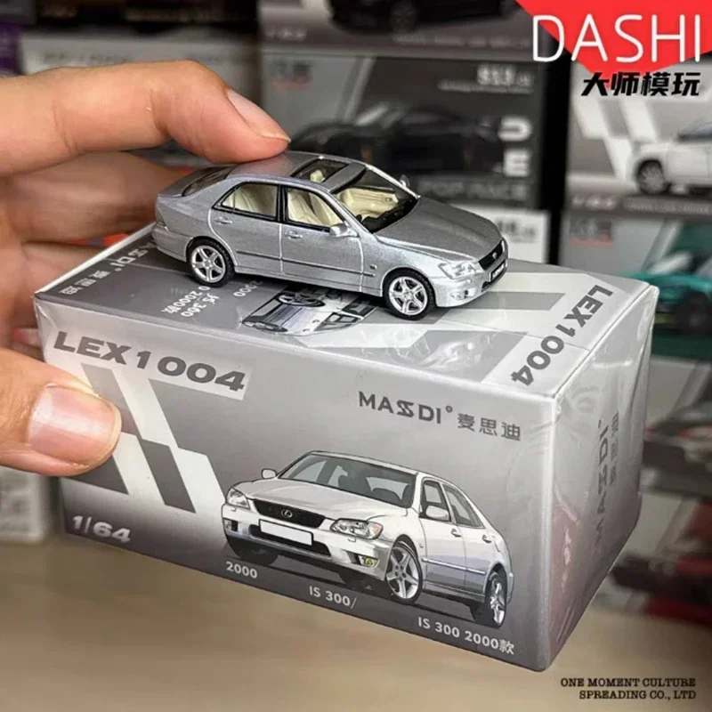 MASSDI Diecast 1/64 مقياس 2007 تاج 12 الجيل/2000 IS 300 نموذج سيارة مصنوع من خليط معدني كلاسيكي هدية تذكارية للكبار عرض ثابت #5