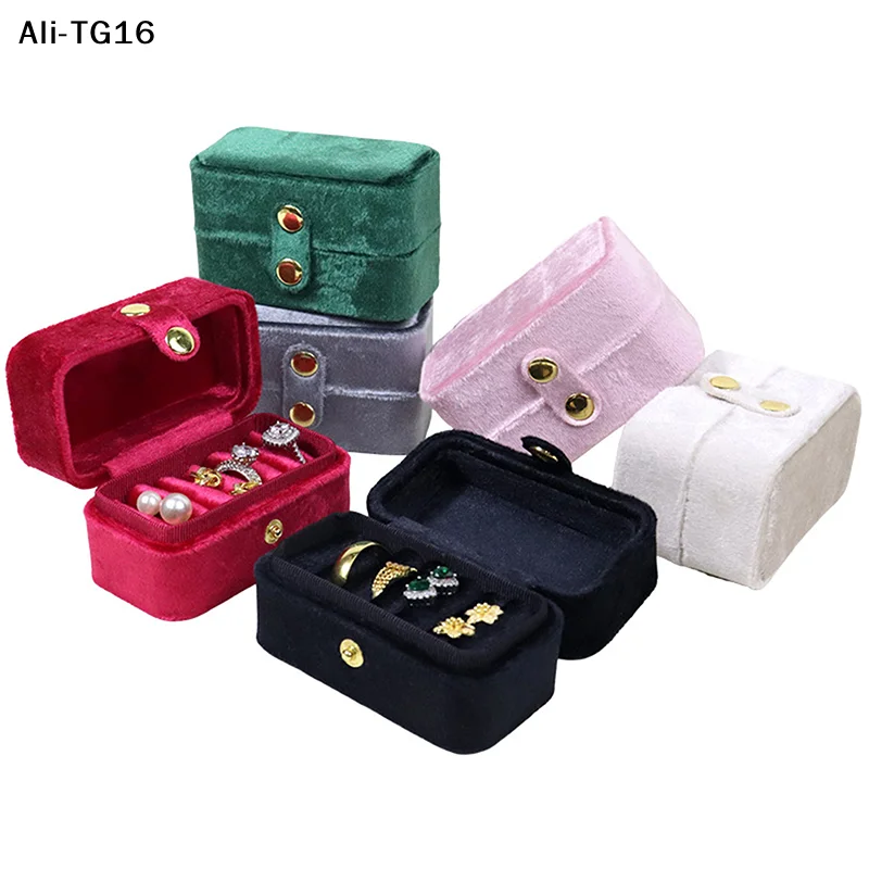 TG161Pc 2026 New Mini Oval Velvet Ring Storage Box Jewelry Box Flip-top Ring Box Portable Stud Earrings Jewelry Packaging Box