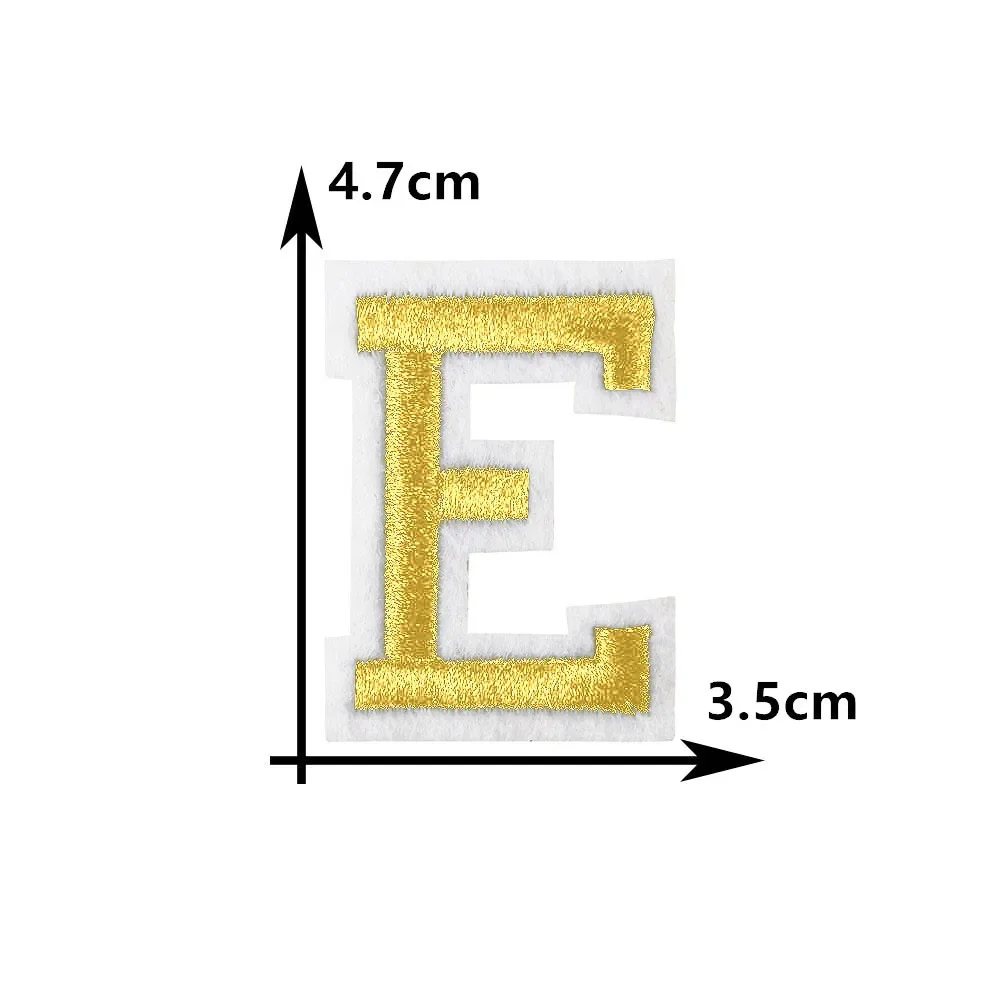 แผ่นปะผ้าเย็บปักถักร้อย DIY ตัวอักษรสีทองภาษาอังกฤษแผ่นปะเสื้อผ้าทำจากเหล็กละลายมีกาวสำหรับเสื้อผ้า26ตัว