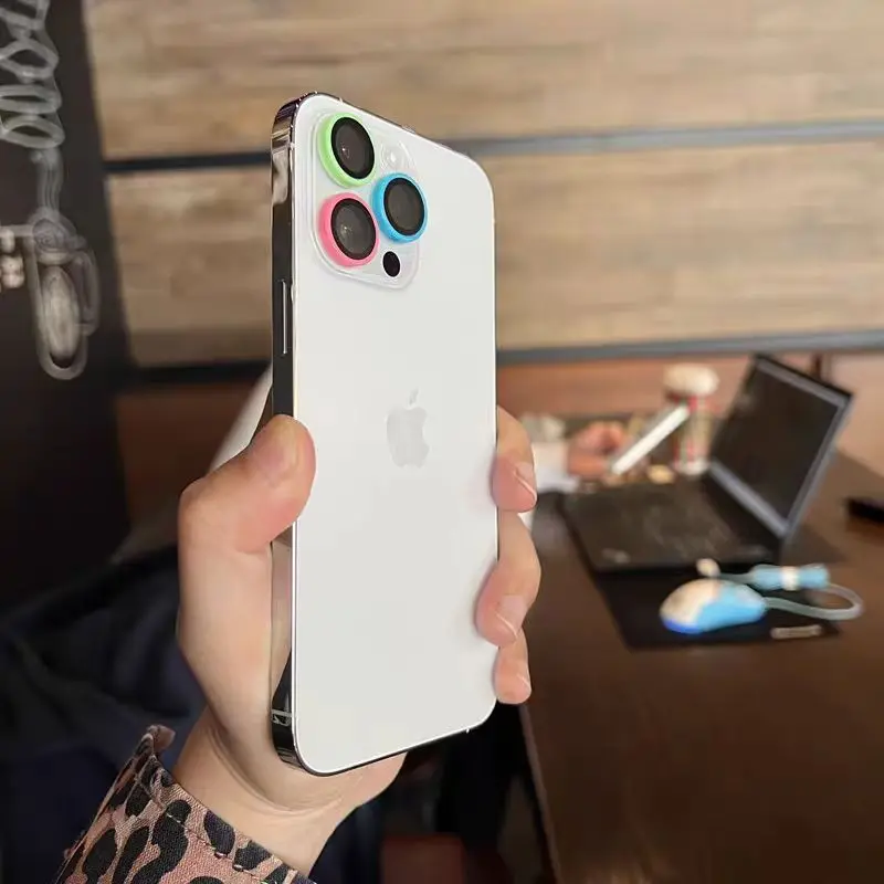 Für Samsung Galaxy S25 S26Ultra S23 S24Plus Kameraobjektivschutz Kratzfestes gehärtetes Glas mit leuchtender Linsenringabdeckung