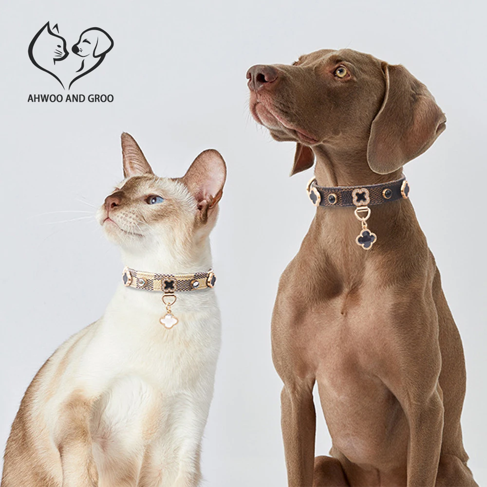 Luxury Cat Collar Lucky Clover Pet Necklace PU Leather Regulowana obroża dla kota Mały średni pies Akcesoria dla zwierząt Akcesoria Perro Supplies