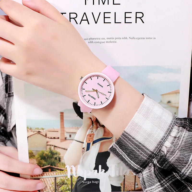 2025 New Simple Silicone Brand Casual Quartz Watch Women Crystal Silicone Watches Relogio Feminino Wrist Watch Hot Sale