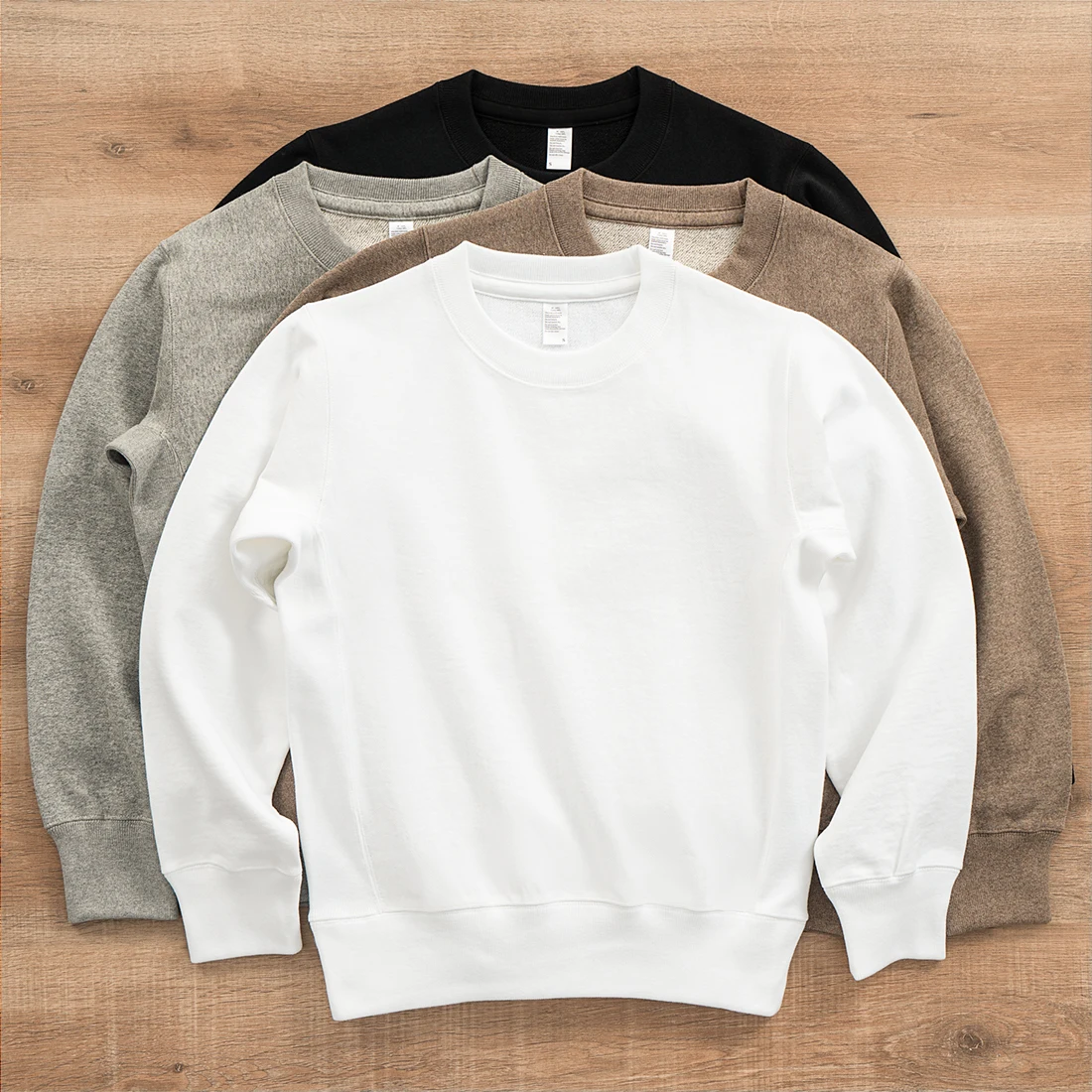 

Плотное худи из чистого хлопка с ретро-петлевой тканью, горизонтальными полосами, двойной строчкой и круглым вырезом, осеннее, цветное