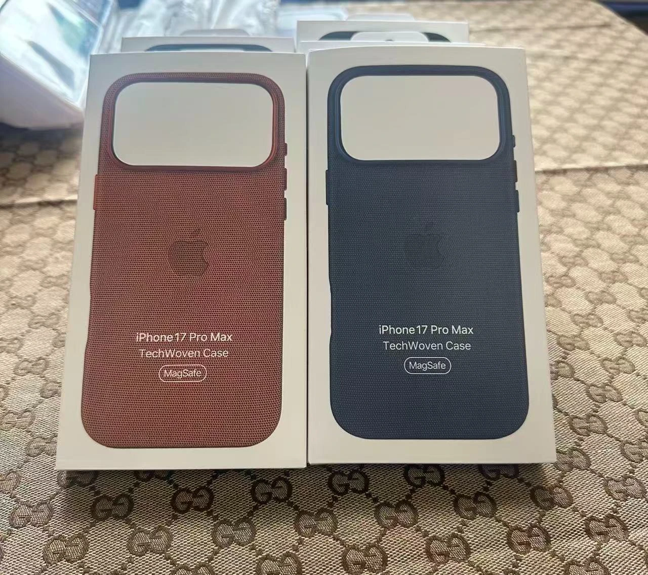 حافظة MagSafe Techwoven المغناطيسية لهاتف Apple 17 Pro Max 17 5G شحن لاسلكي حماية الغطاء الأصلي مع صندوق الحزمة