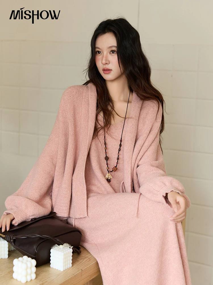 MISHOW Woman Dress Set 2025 Winter France Pink Lantern Sleeve Cardigan Loose Suspender Dress Luxury Two-piece Suit MXE89T1432
