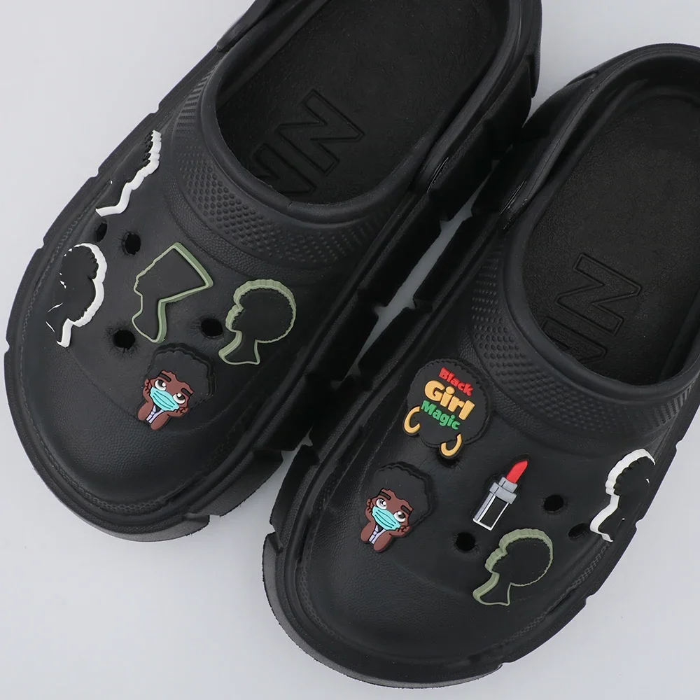 

1 Piece Cute Cartoon Shoe Accessories Charms Head Portrait Black Shoe Decoration Buckles Pvc Lipstick Ornament Party Gift