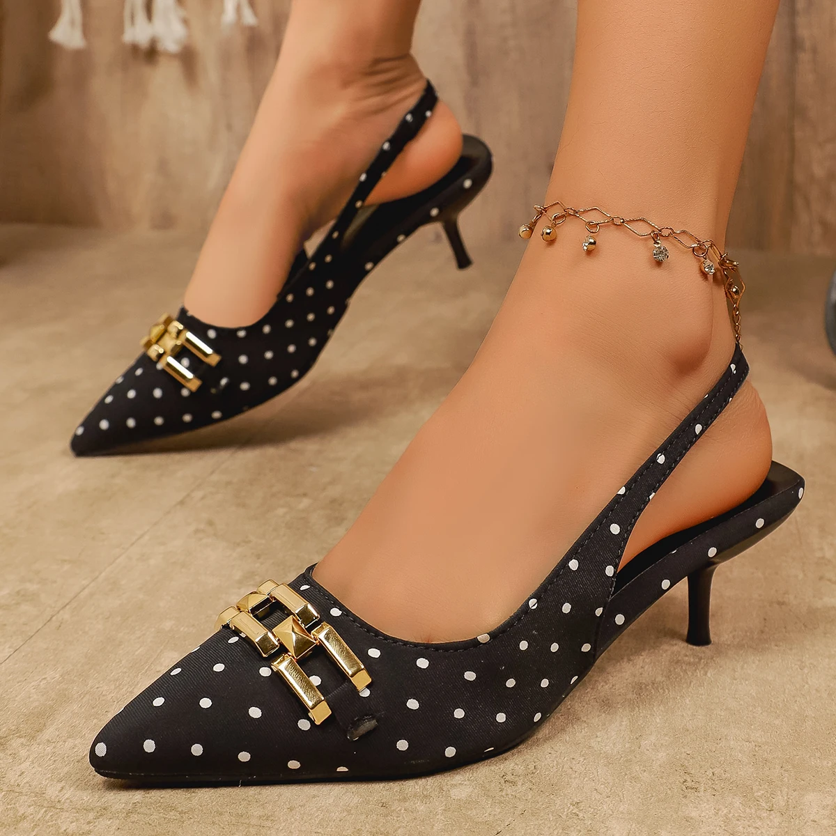 

Black White Polka Dot High Heels Pumps Women Summer New Pointed Toe Kitten Heeled Sandals Woman Slingback Ladies Party Shoes