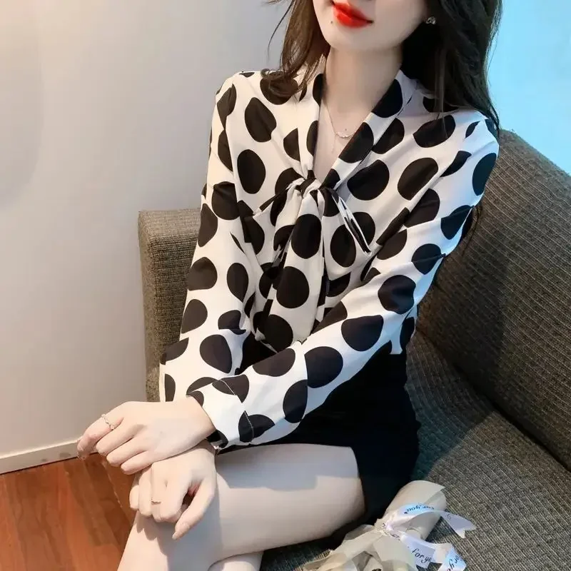 2024 Autumn Vintage Polka Dot Chiffon V-neck Long Sleeve Women Shirts Femme Temperament Bow Blouse Spring Fashion Lacing Tops