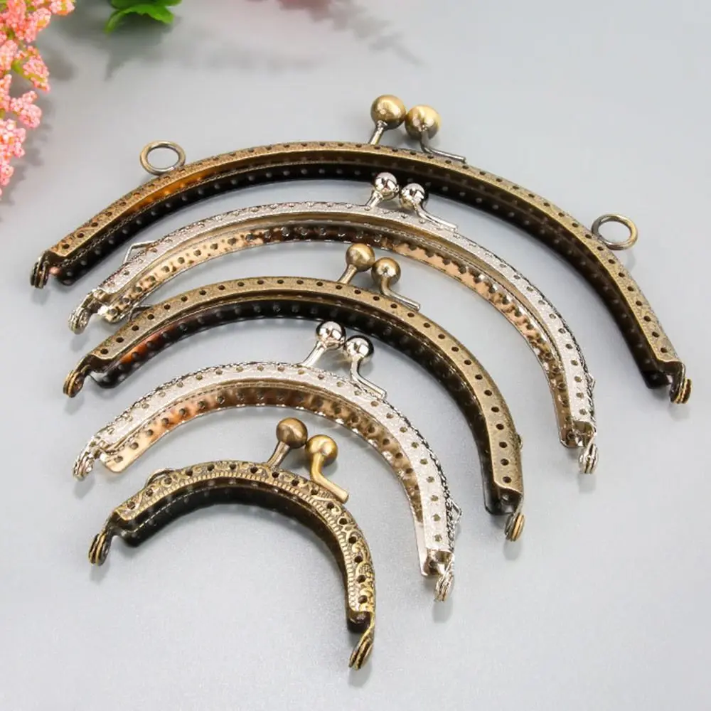 Purse Clasp Frame Bag Kiss Clasp Lock Vintage Metal Purse Frame for DIY Craft Purse Bag Making