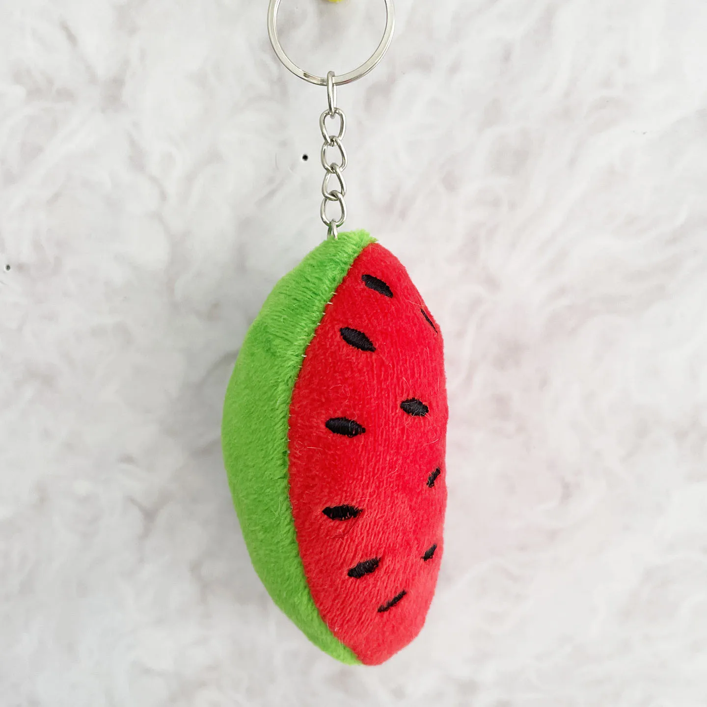 keychain watermelon  Thread Fruit Slice Pendant Watermelon Lemon Kiwi Key Chain Handmade Crochet Gift Pendant ﻿