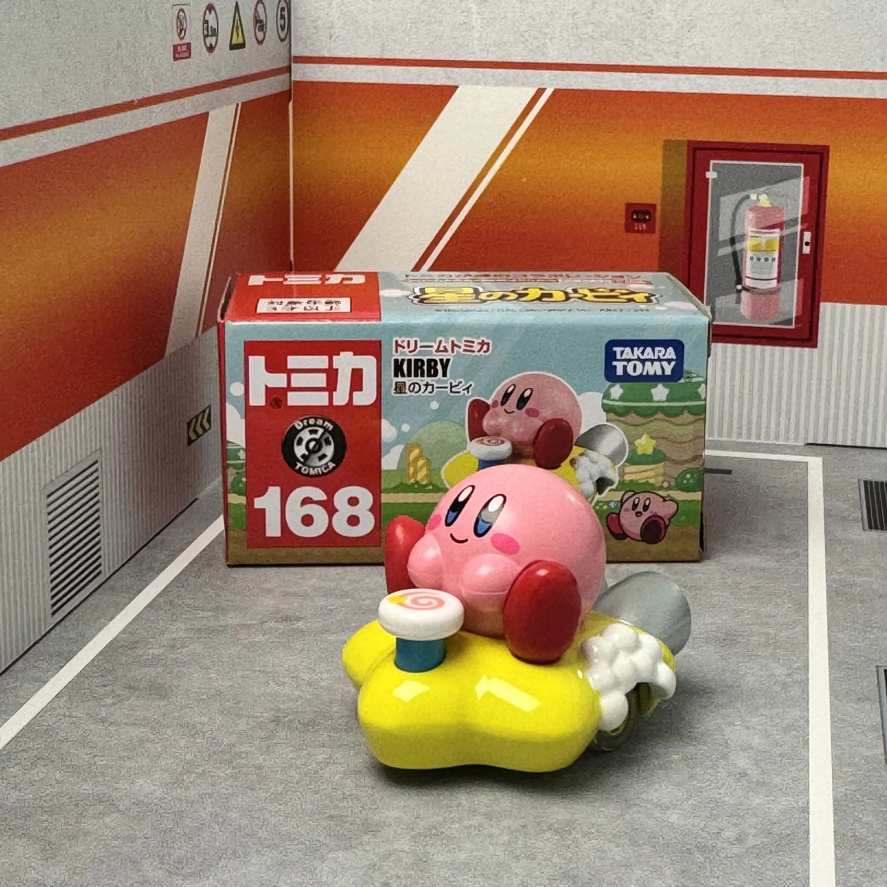 Takara Tomy Dream Tomica No.168 Kirby Star, coche de aleación fundido a presión, modelo de vehículo en miniatura, juguetes de colección, regalo para niños