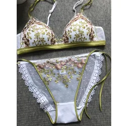 Girls Thin Underwear Sexy Embroidered Flower Bra Set No Steel Ring Underwear Sets Big Breasts Small Lingerie with Panty