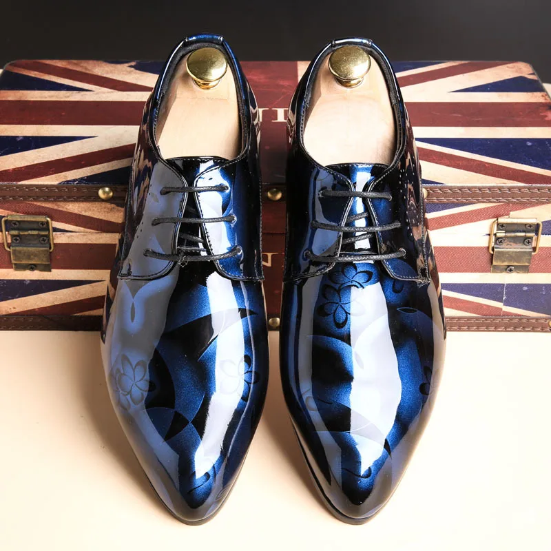 

Luxury Men's Formal Shoes Fashion Pattern Leather Shoes Designer Lace-up Pointed Wedding Shoes New 38-50 Large Size Leather Shoe