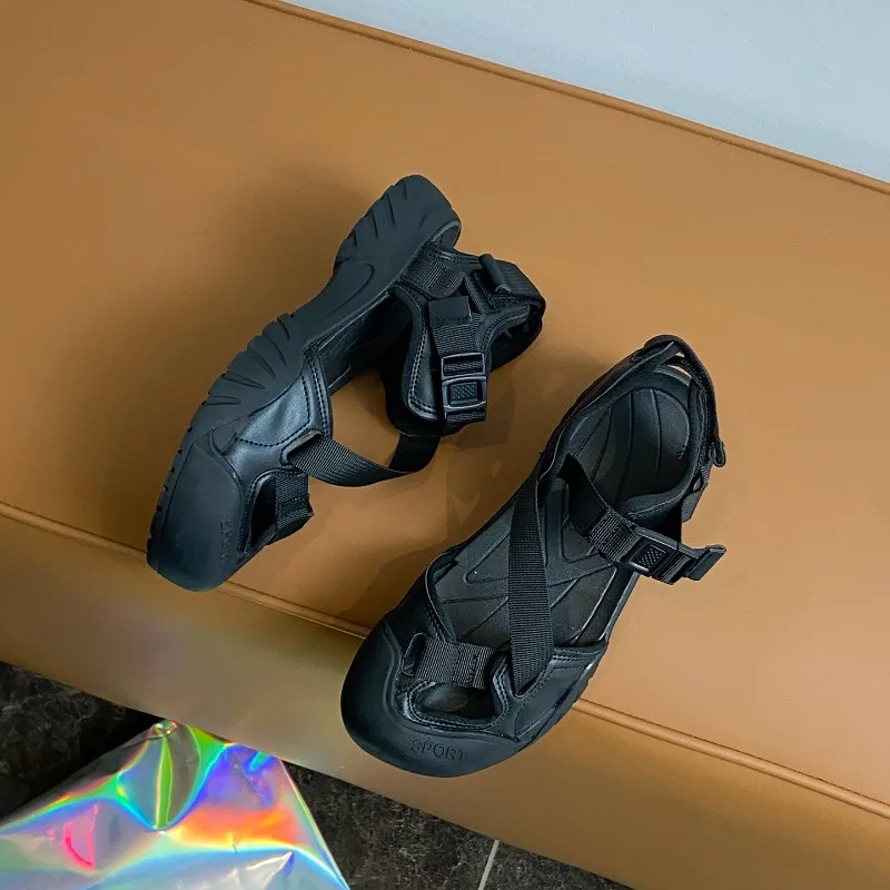 

Summer Outdoor Leisure Camping Baotou Female Couples Wear Beach Sandals Outside